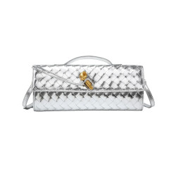 Bolso Baguette Trenzado con Broche de Nudo – Heda Bags